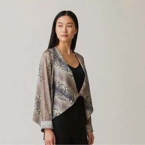 SU‎ Silk Blouse Polish Reptile Brown Plunge Cocktail Top Dressy Small 6 38